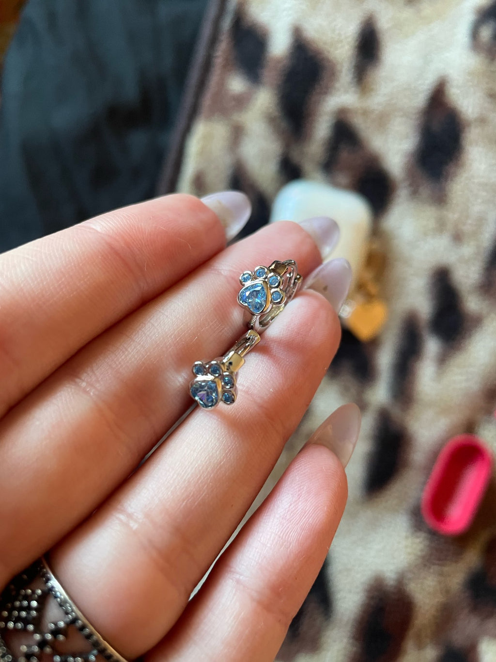 Earing  kitoo   blue Zircon  Platinum plated 925stamped