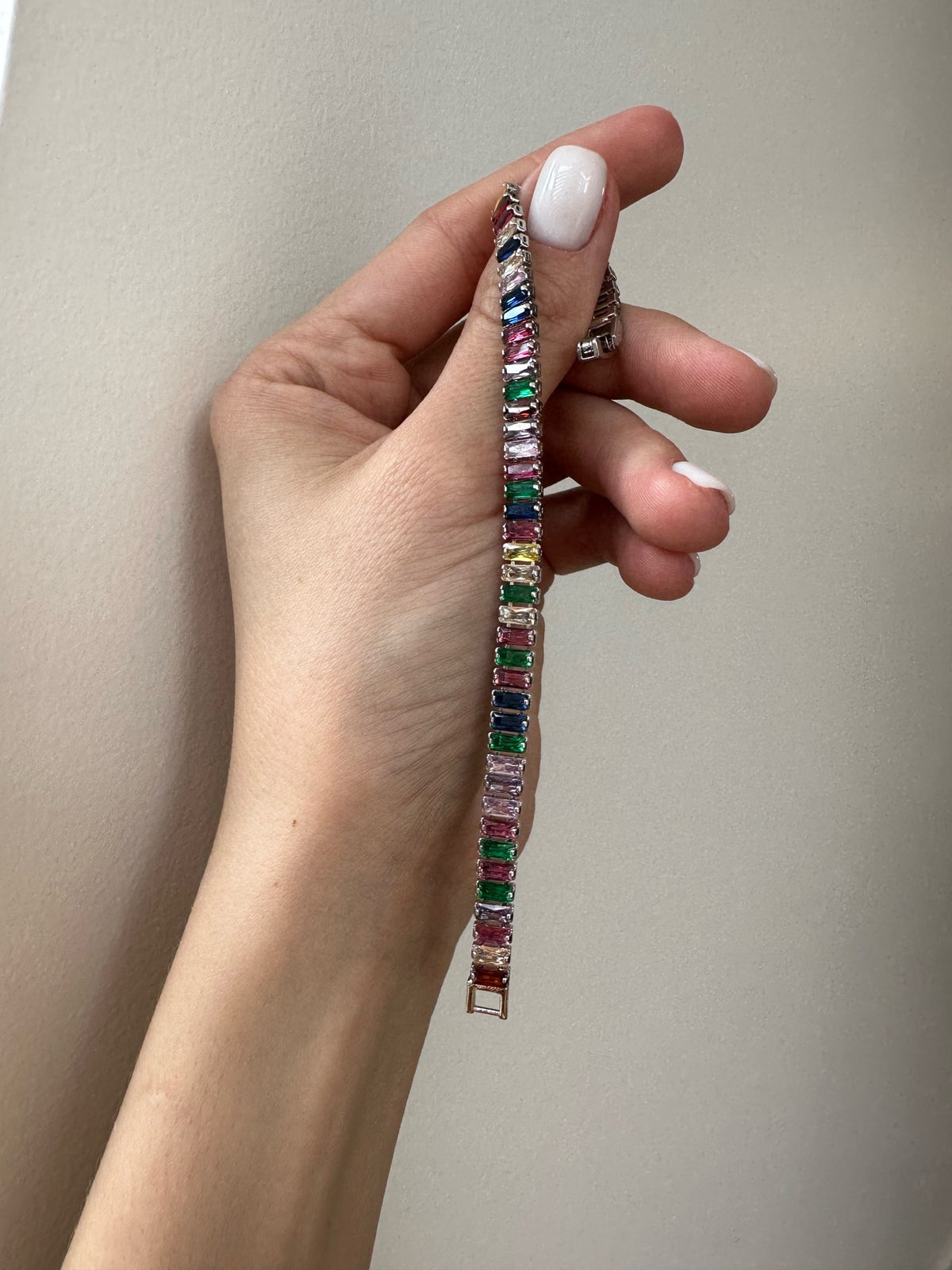 korean fashion 925 Sterling Silver Light Luxury Color Crystal Hand Bracelet For Women Charm Wedding Jewelry Gift Party 18cm