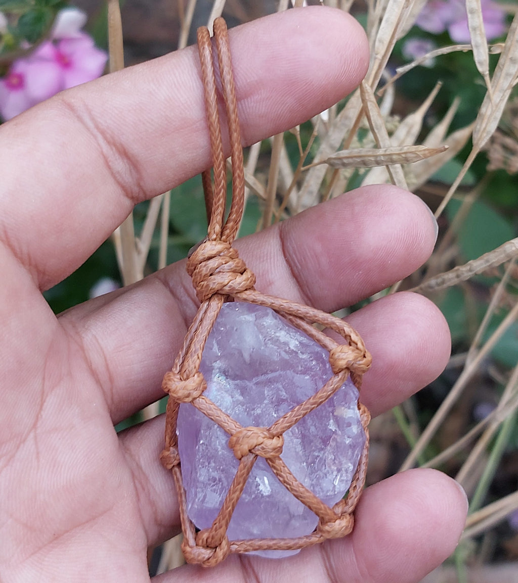 AMETHYS  NATUTAL GEMSTONE   PENDANT NECKLACE  ADJUSTABLE LENGTH
