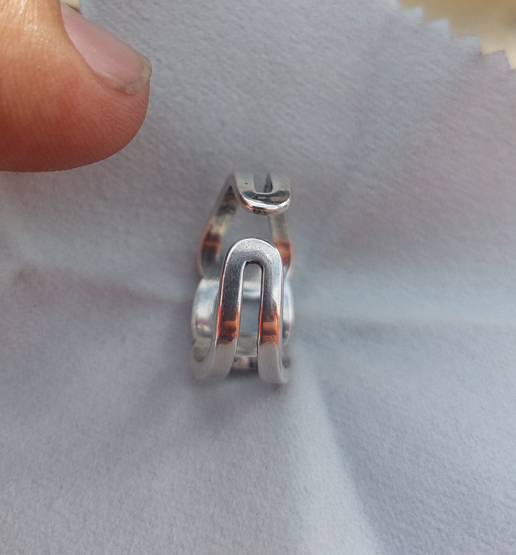 Simple Knotted Ring Adjustable Size – 925 Sterling Silver