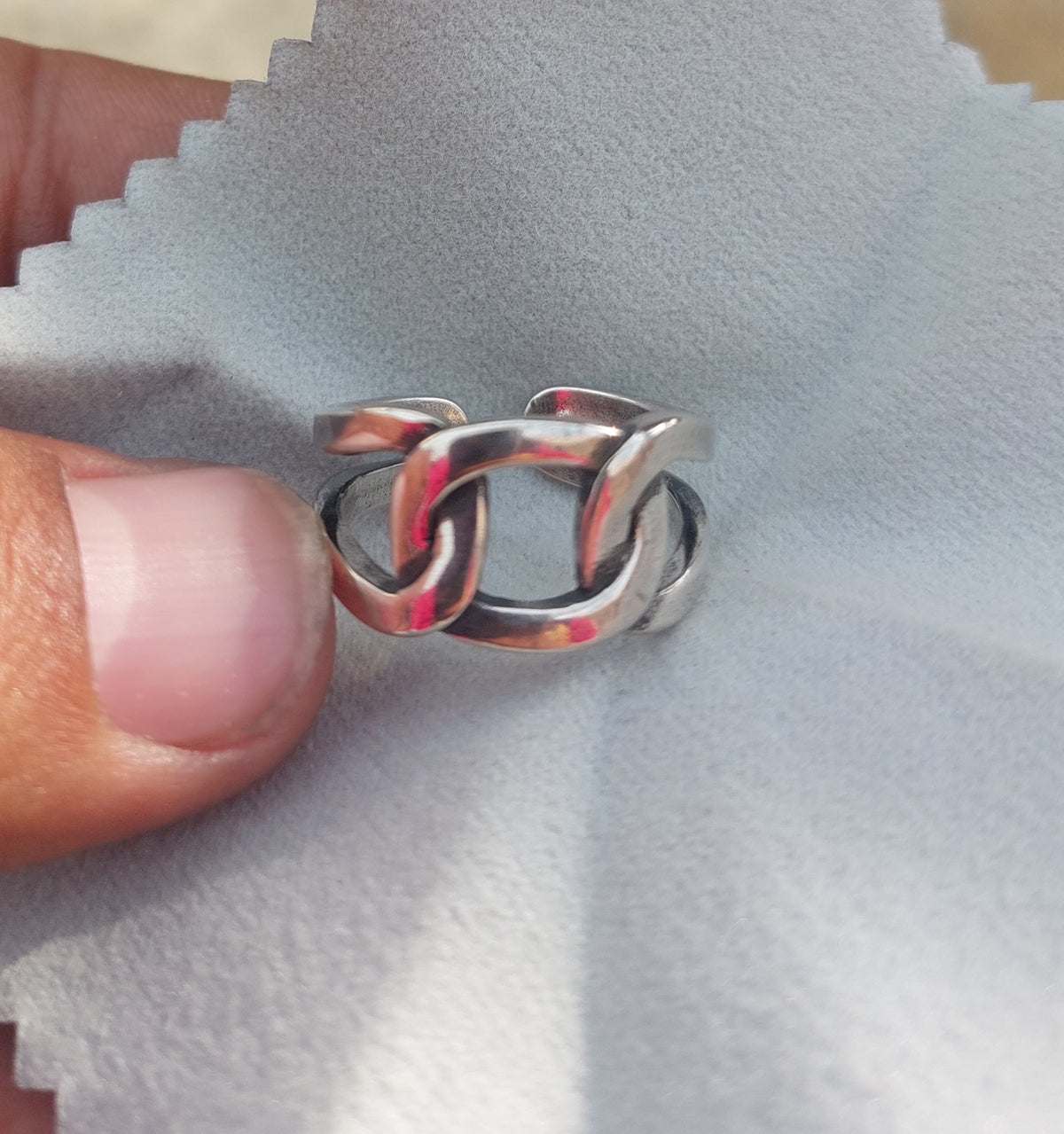 Simple Knotted Ring Adjustable Size – 925 Sterling Silver