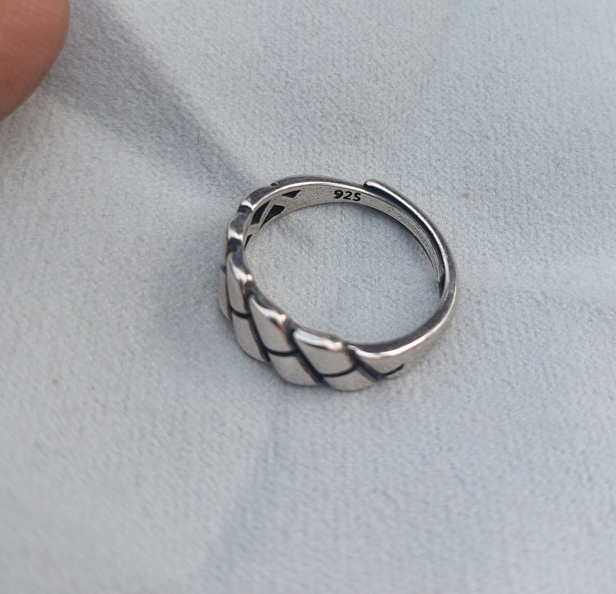 Curved Ring Adjustable Size – 925 Sterling Silver