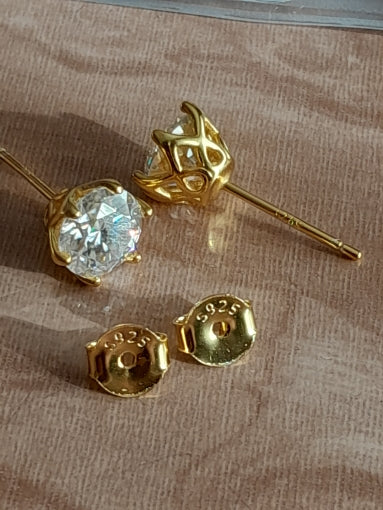 925 Sterling Silver Gold Plated D Color Moissanite Stud  Top Quality Sparkling Wedding Jewelry