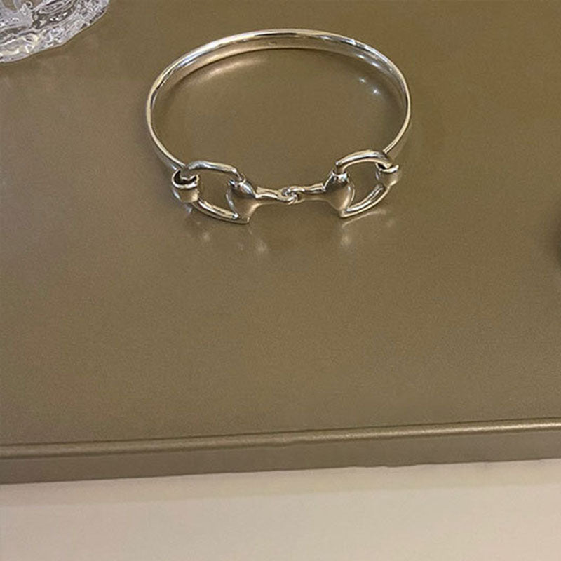 Simple Buckle Bracelets for Women New Trendy Elegant Vintage Hollow Geometric Bangles
