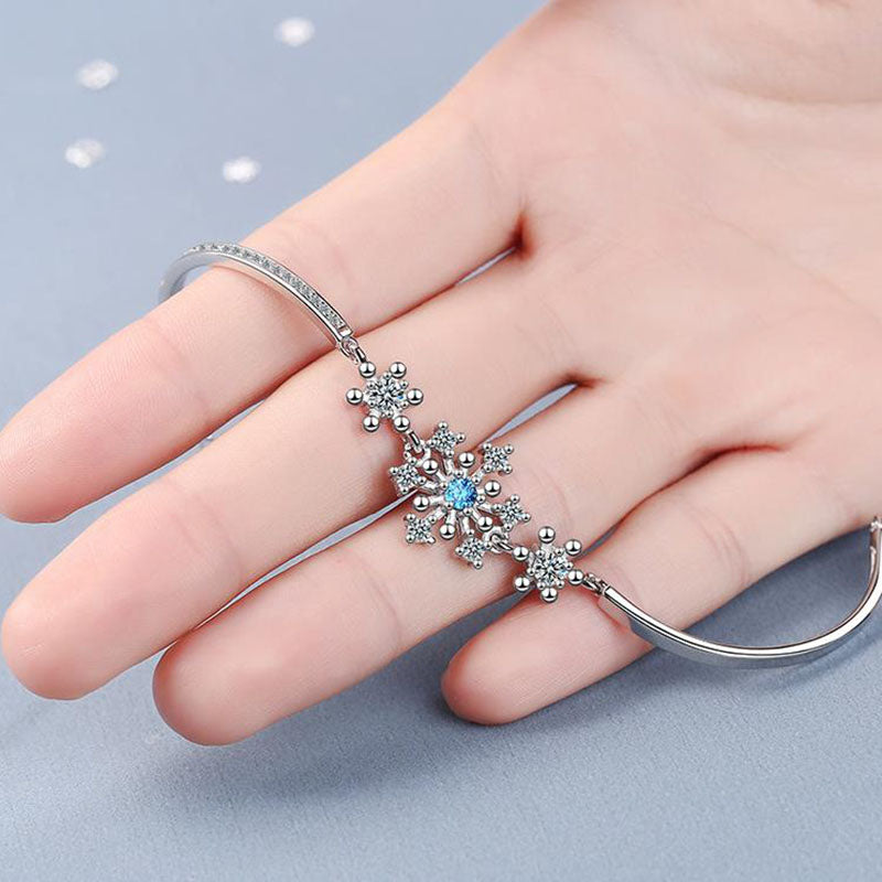 Bracelets for Women New Trendy Elegant Simple Sweet Sparkling Blue Snowflake Zircon Bride Jewelr
