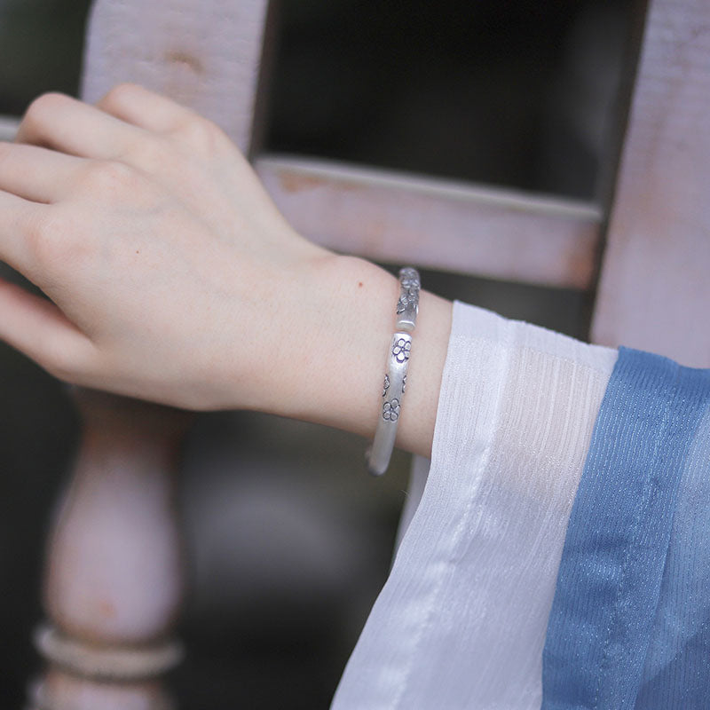 Trendy Elegant Charm Vintage Creative Flower Pattern Bangles Thai Silver Jewelry