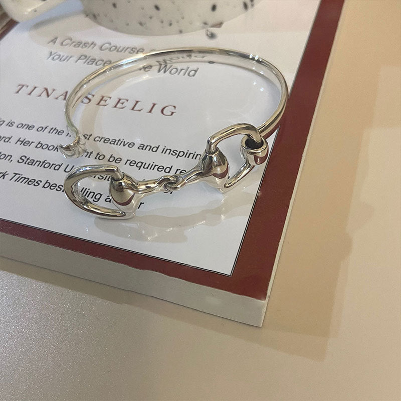 Simple Buckle Bracelets for Women New Trendy Elegant Vintage Hollow Geometric Bangles