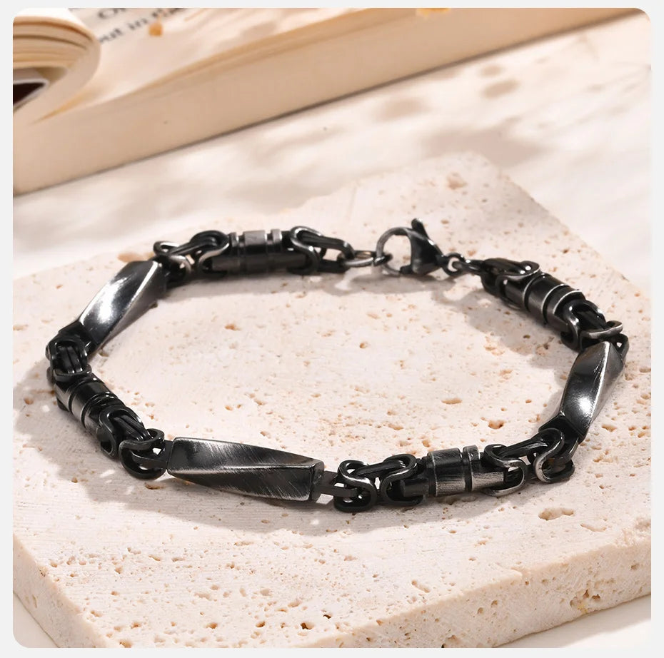 Stylish Stiching Byzantine Chain Mobius Metal Links Bracelets for Men Boys, Retro Oxidized Stainless Steel Rock Wristband
