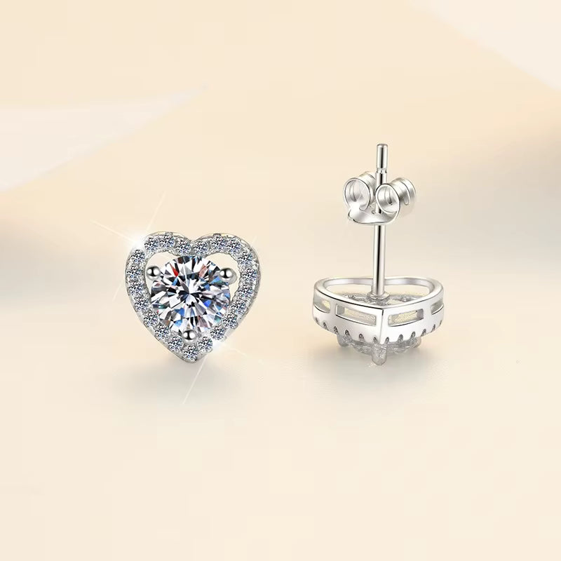 0.5 carat heart moissanite stub earrings for charm lady 925 Sterling Silver GRA Moissanite earring Engagement gift