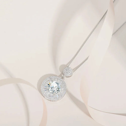2 carat moissanite  necklace round pendant versatile high-end daily wear