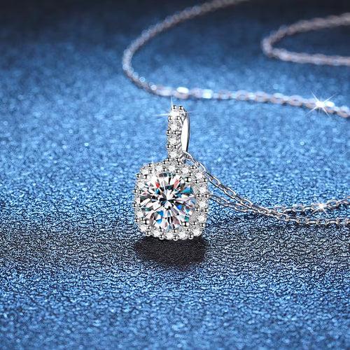 1CT 6.5mm Moissanite Pendant Necklace for Women 925 Sterling Silver D Color Moissanite 45cm Free Necklace Chain dating gift