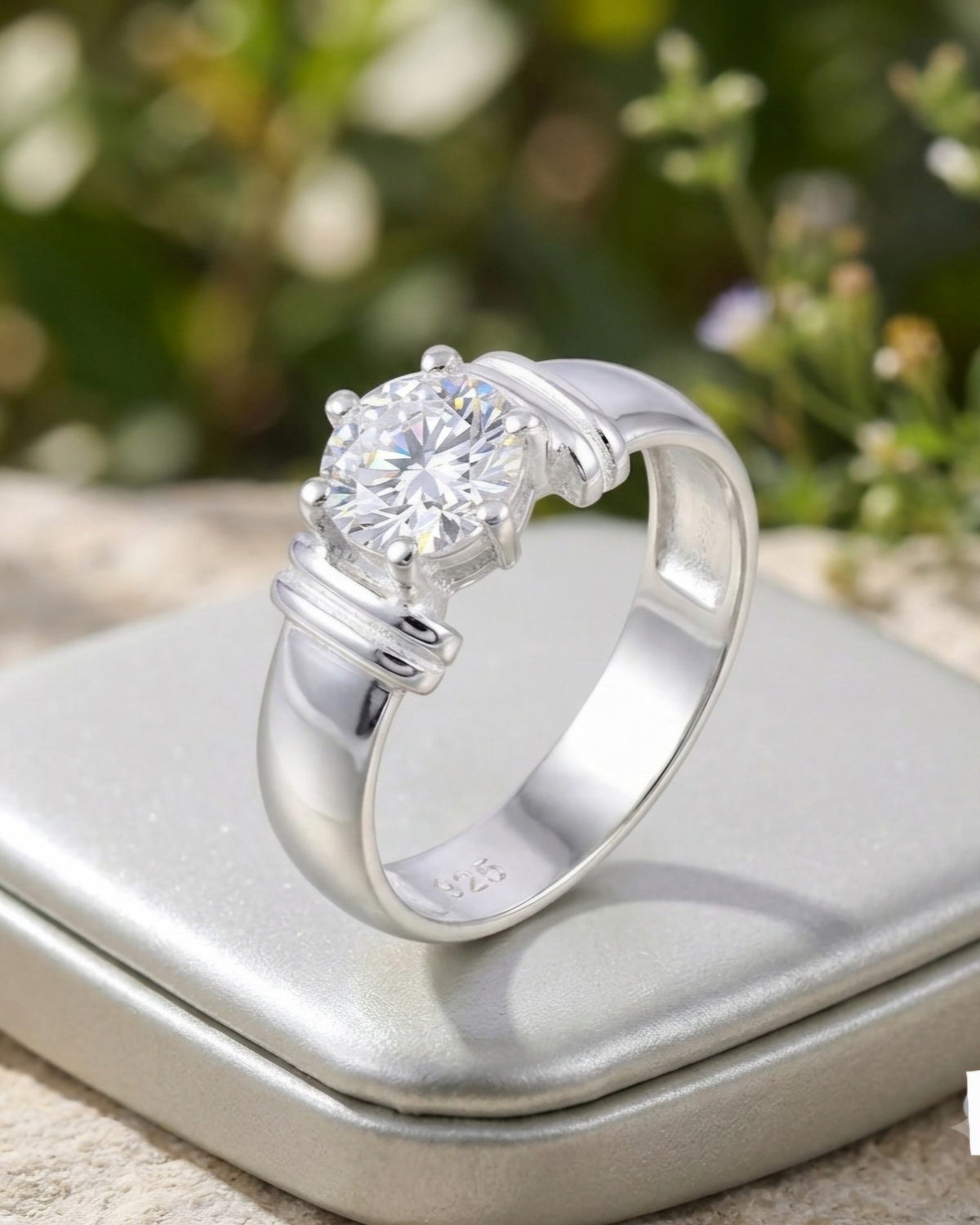 Moissanite  chandi ring 2 carat